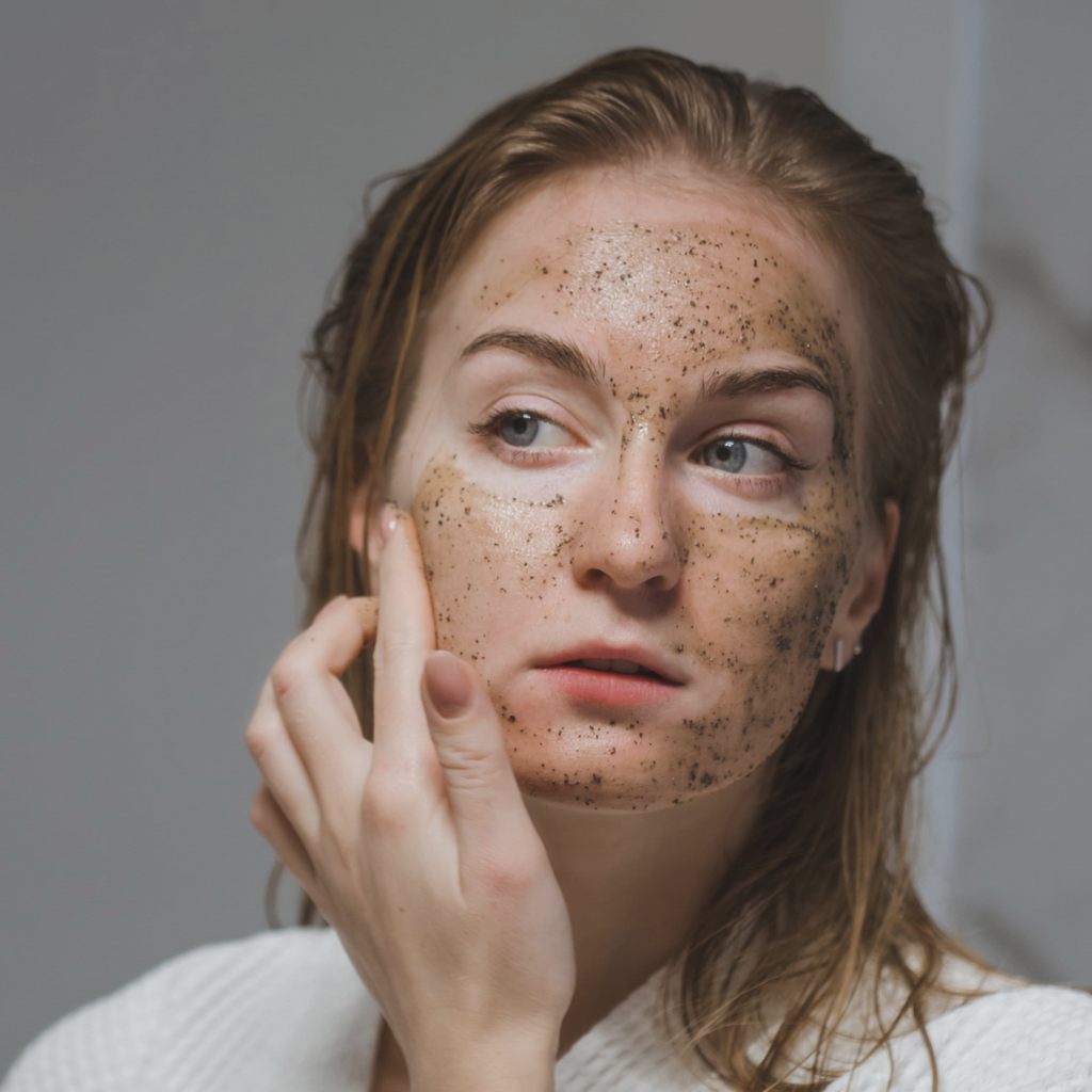 How to gently exfoliate the skin?